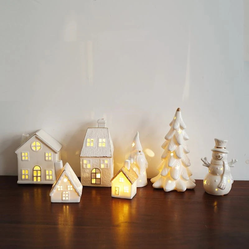 Gold Rimmed Hollowed Out Desktop Lamp Ornament Christmas Decorations Home Ambiance Candle Shades Household Ornaments