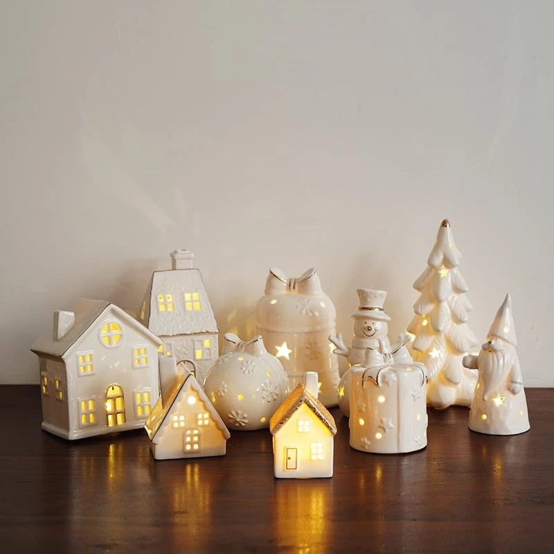 Gold Rimmed Hollowed Out Desktop Lamp Ornament Christmas Decorations Home Ambiance Candle Shades Household Ornaments